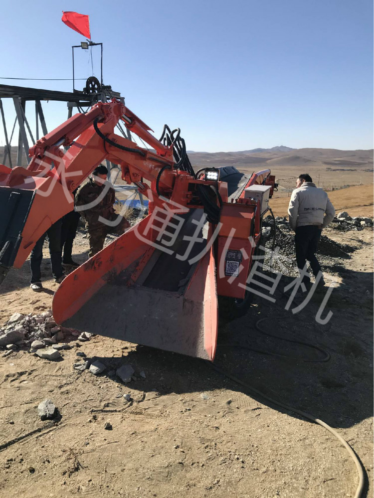 扒渣機師傅 扒渣機師傅